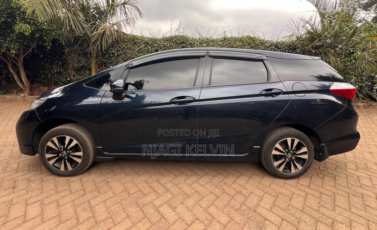 Honda Fit Shuttle 2018 Blue