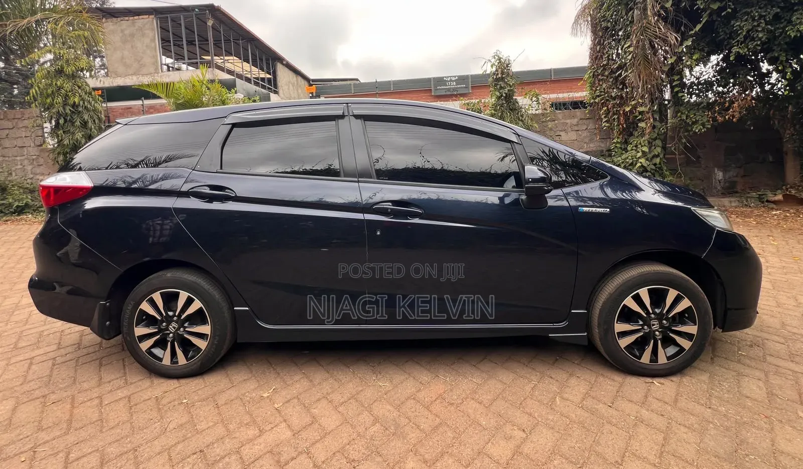 Honda Fit Shuttle 2018 Blue