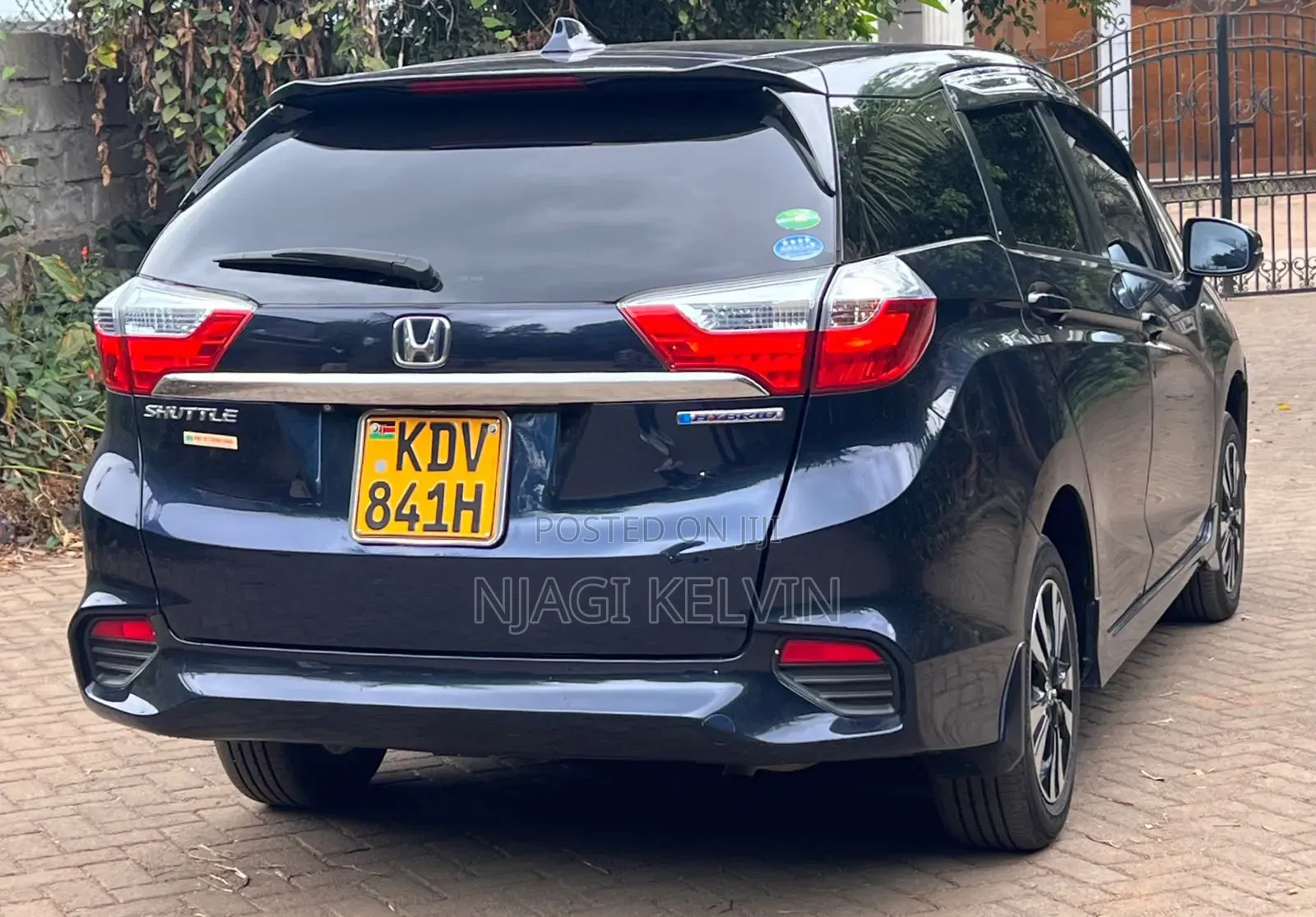Honda Fit Shuttle 2018 Blue