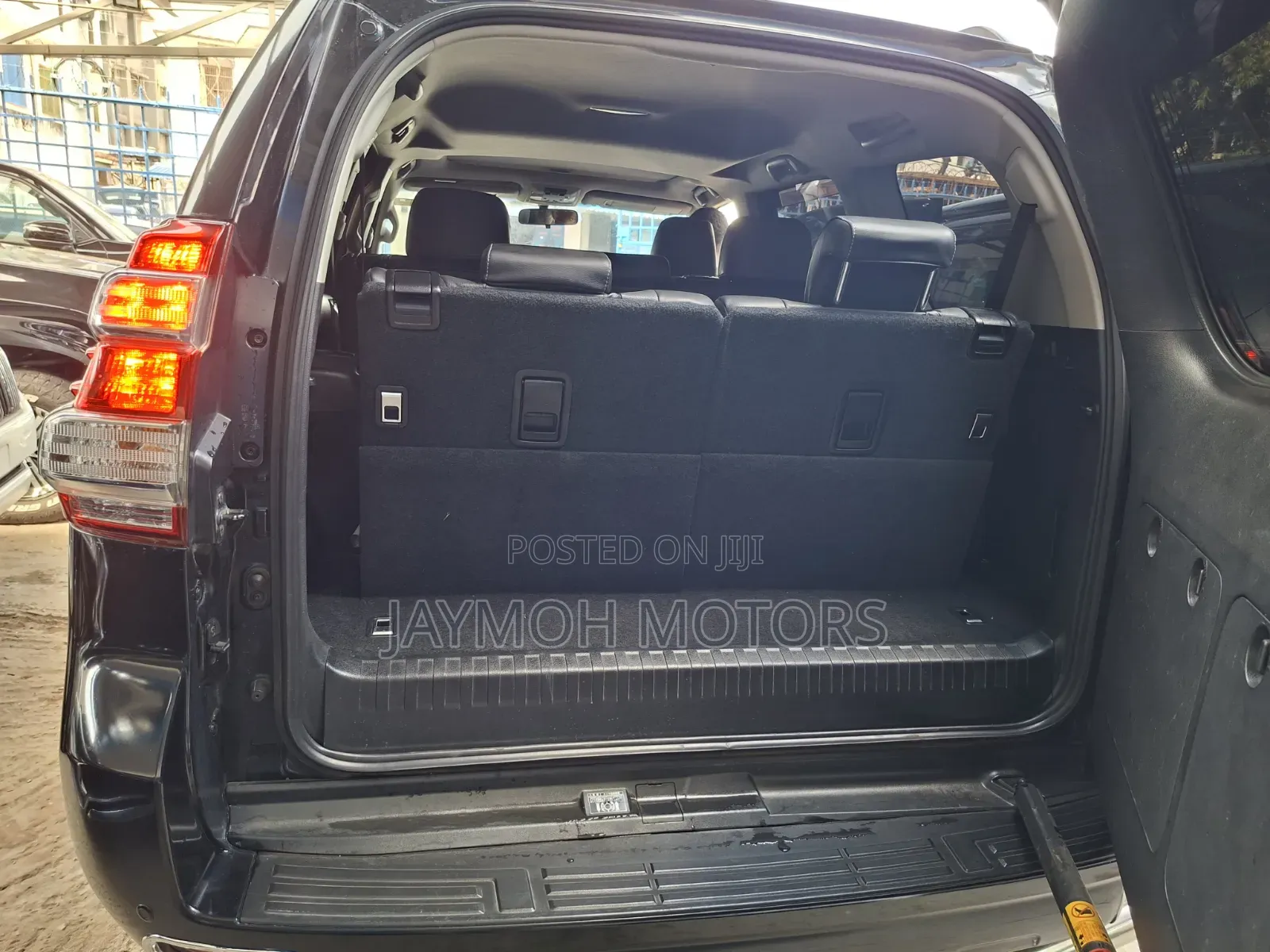 Toyota Land Cruiser Prado 2014 Black