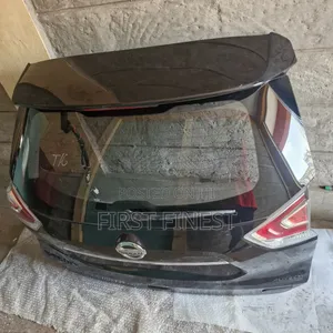 Nissan Xtrail Boot