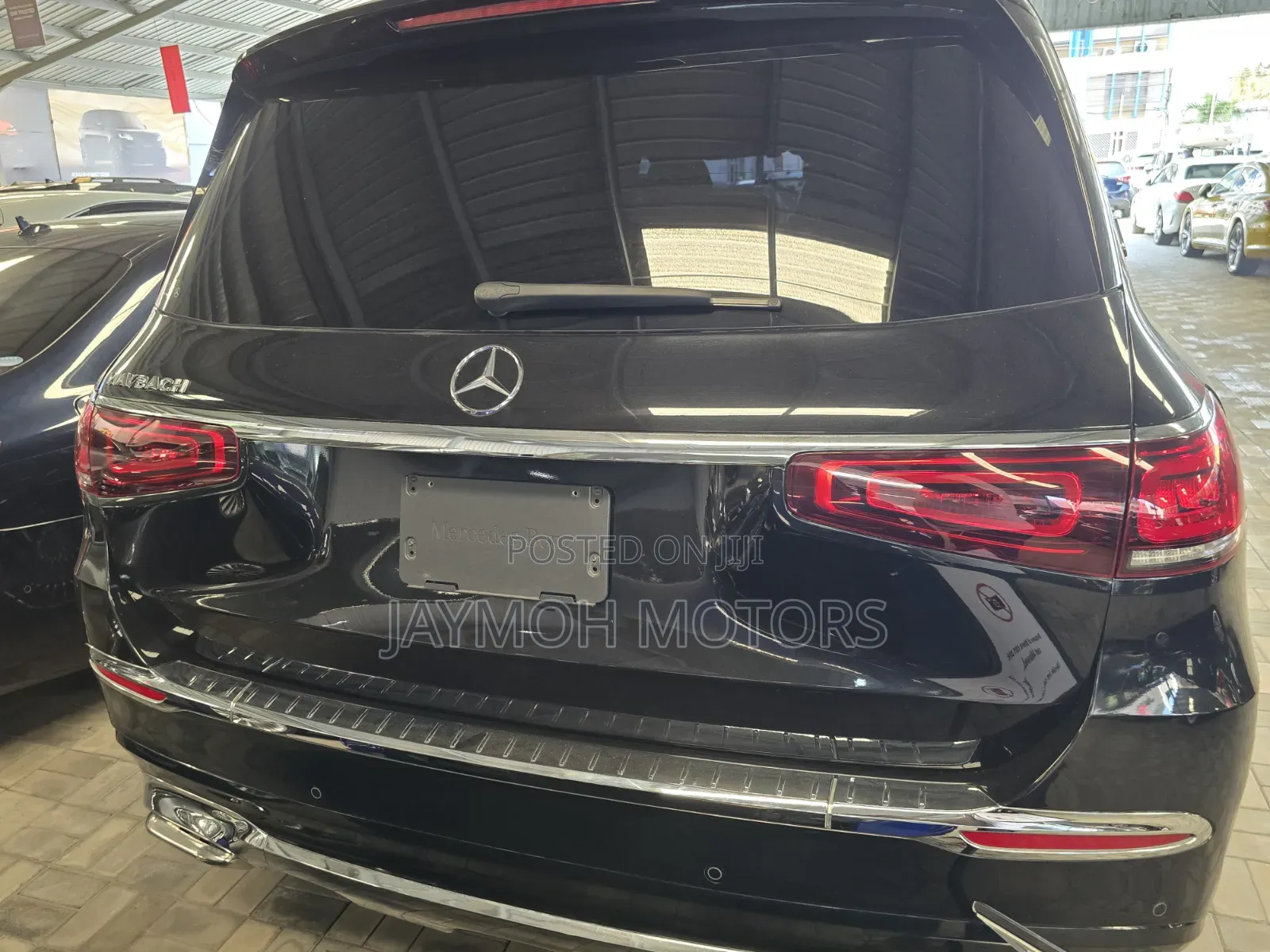 Mercedes-Benz VS680L Maybach 2021 Black