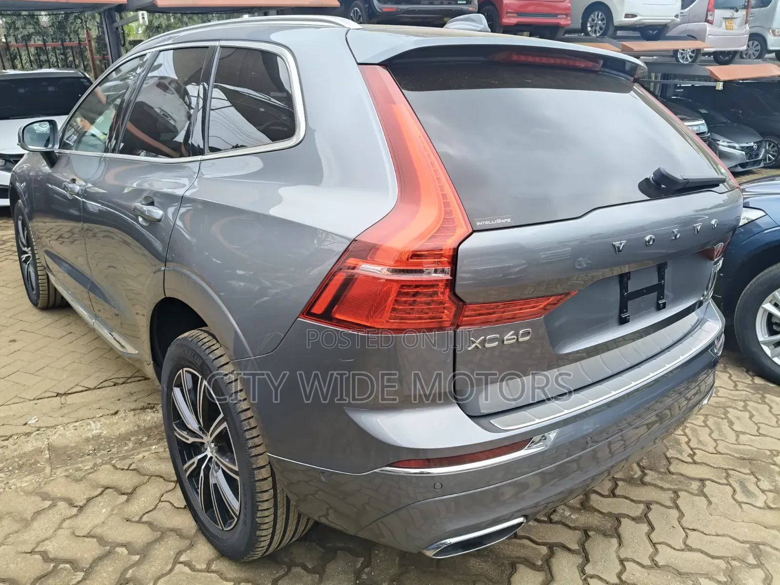 Volvo XC60 2019 Gray