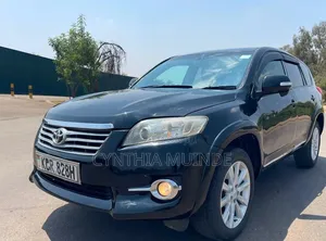 Toyota Vanguard 2012 Black