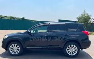 Toyota Vanguard 2012 Black