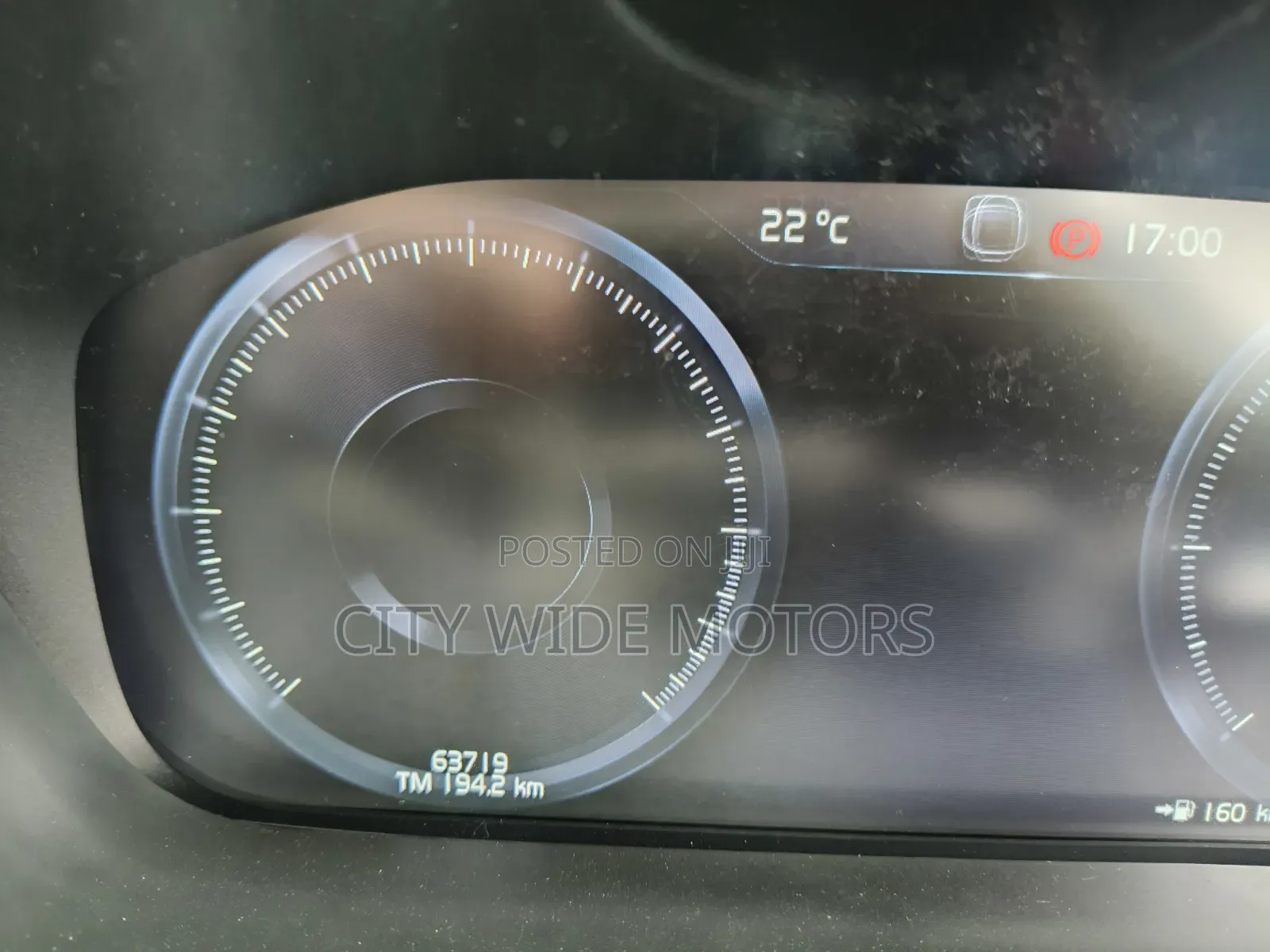 Volvo XC60 2019 Gray