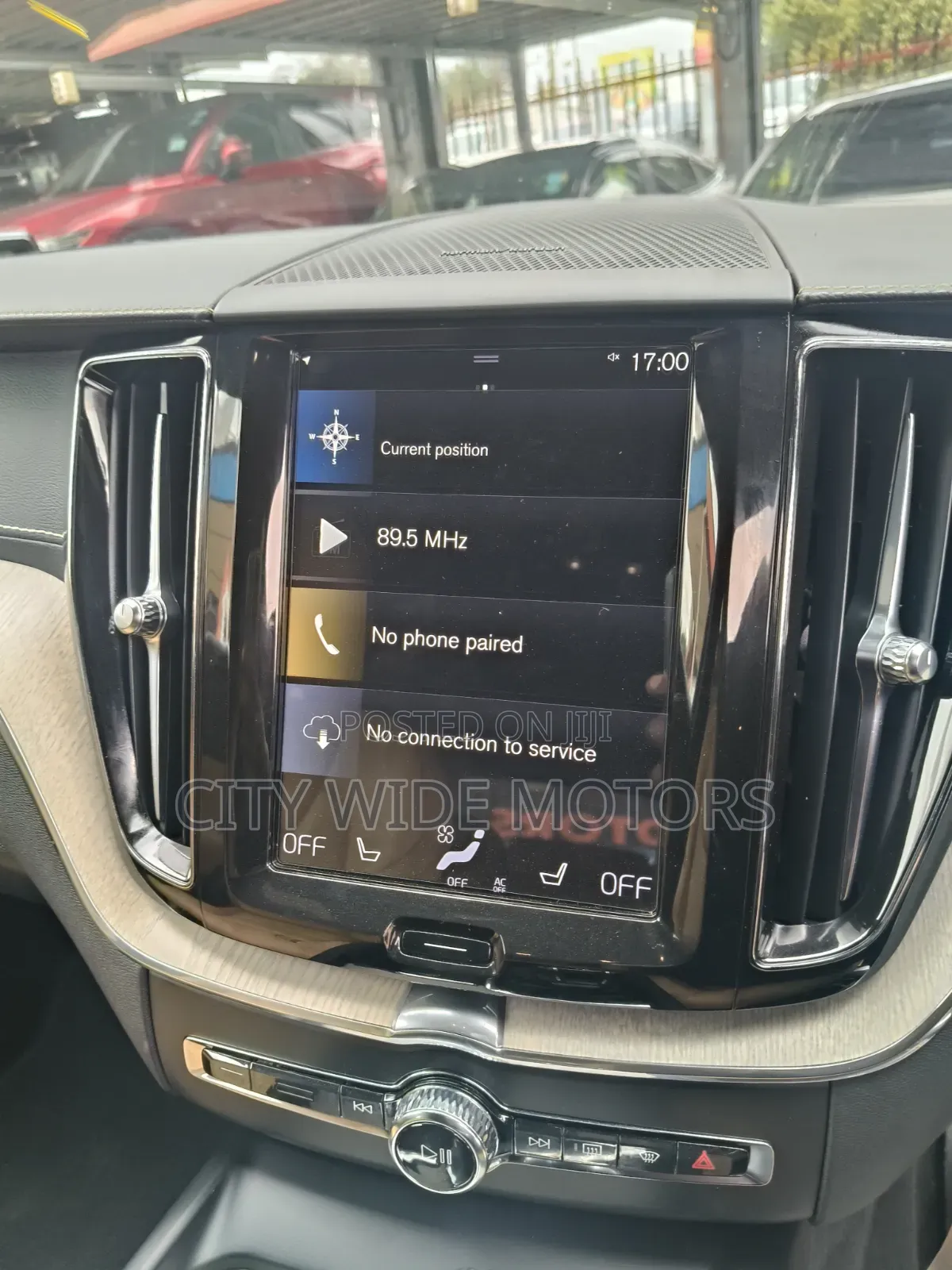 Volvo XC60 2019 Gray