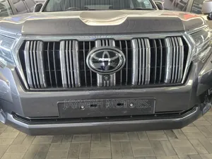 Toyota Land Cruiser Prado 2021 Gray
