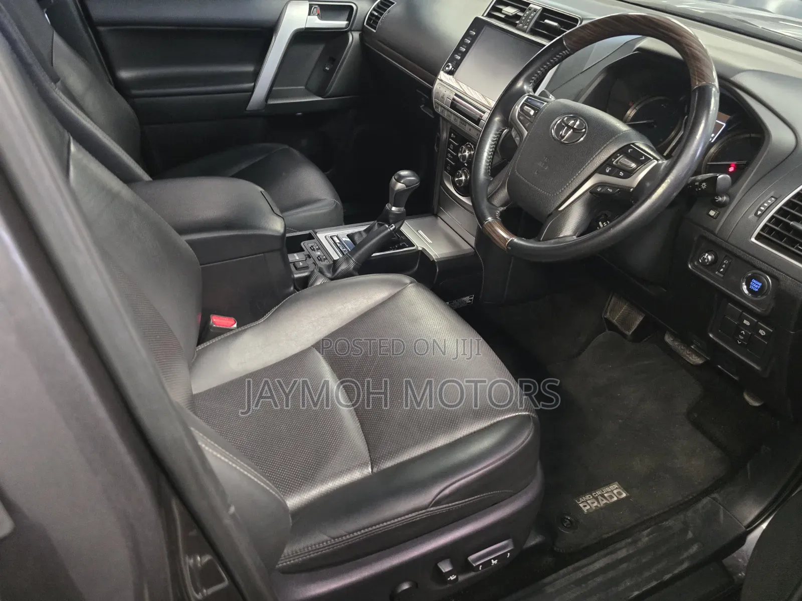 Toyota Land Cruiser Prado 2021 Gray