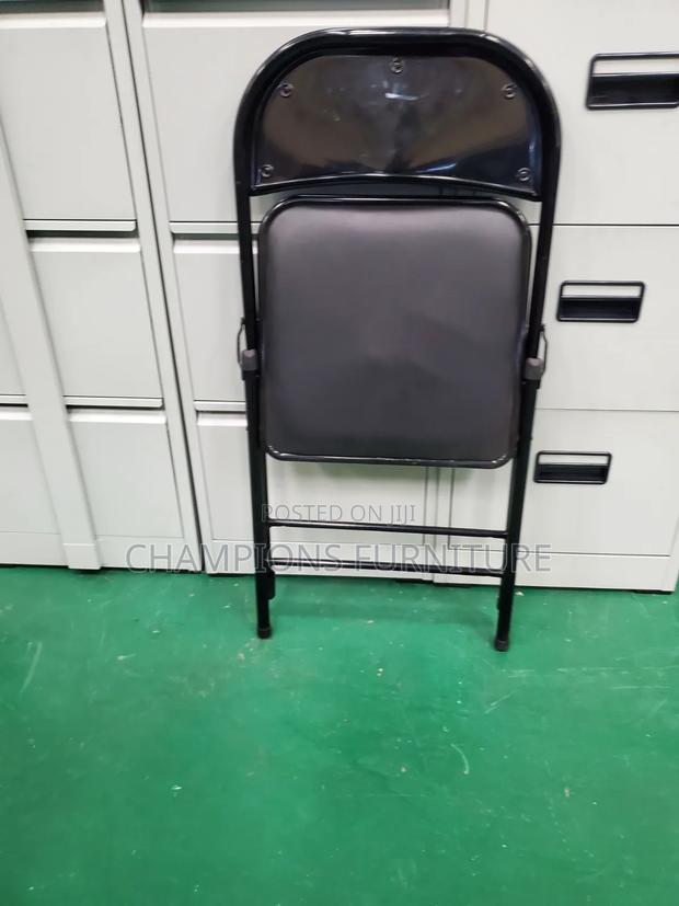 Padded Black Folding Chair - thumbnail 3