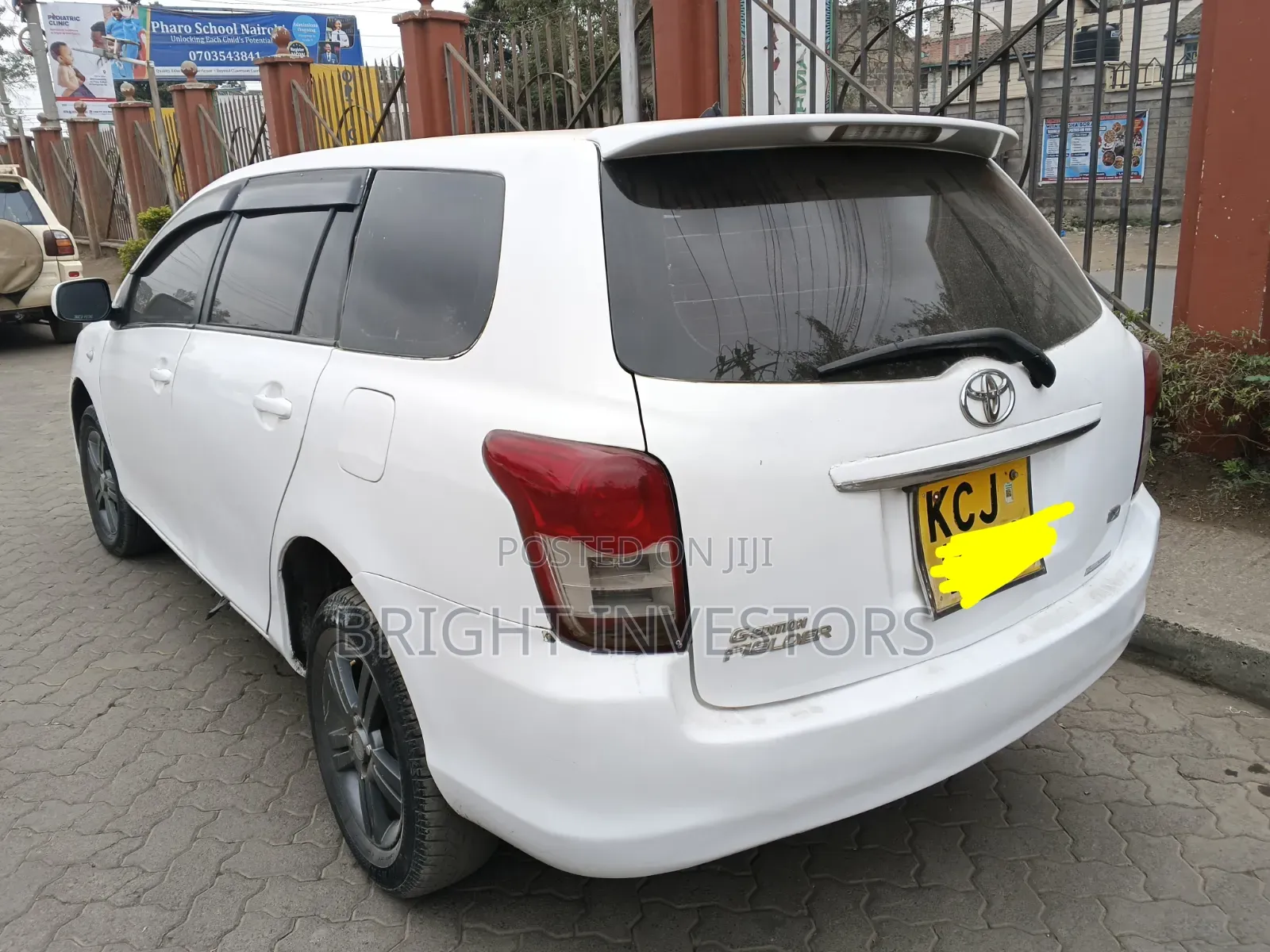 Toyota Corolla Fielder 2009 White