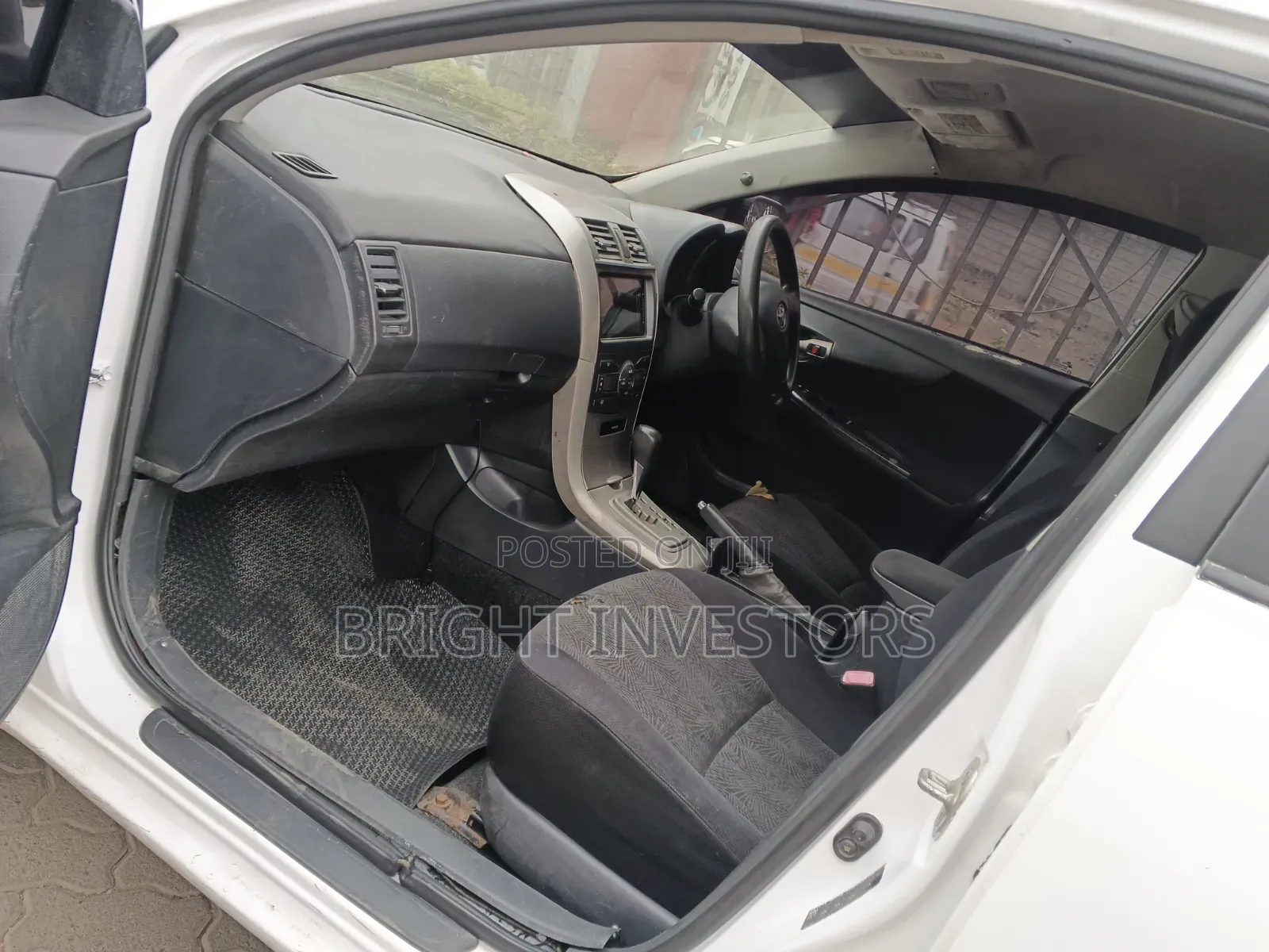 Toyota Corolla Fielder 2009 White