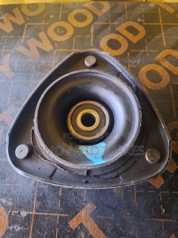 Subaru Impreza Gg2 Shock Mount - thumbnail 2