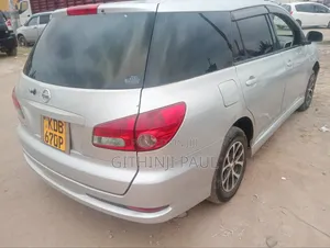 Nissan Wingroad 2013 Silver