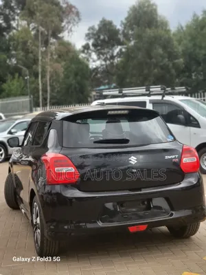 Suzuki Swift 2019 Black