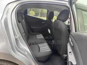 Mazda 2 2020 Silver