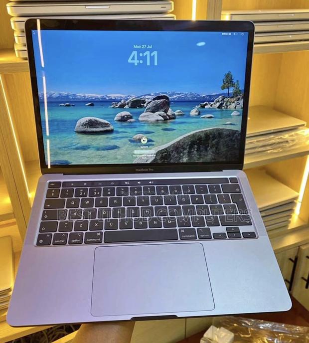 Laptop Apple MacBook Pro 2020 32GB Intel Core i7 SSD 512GB - main view