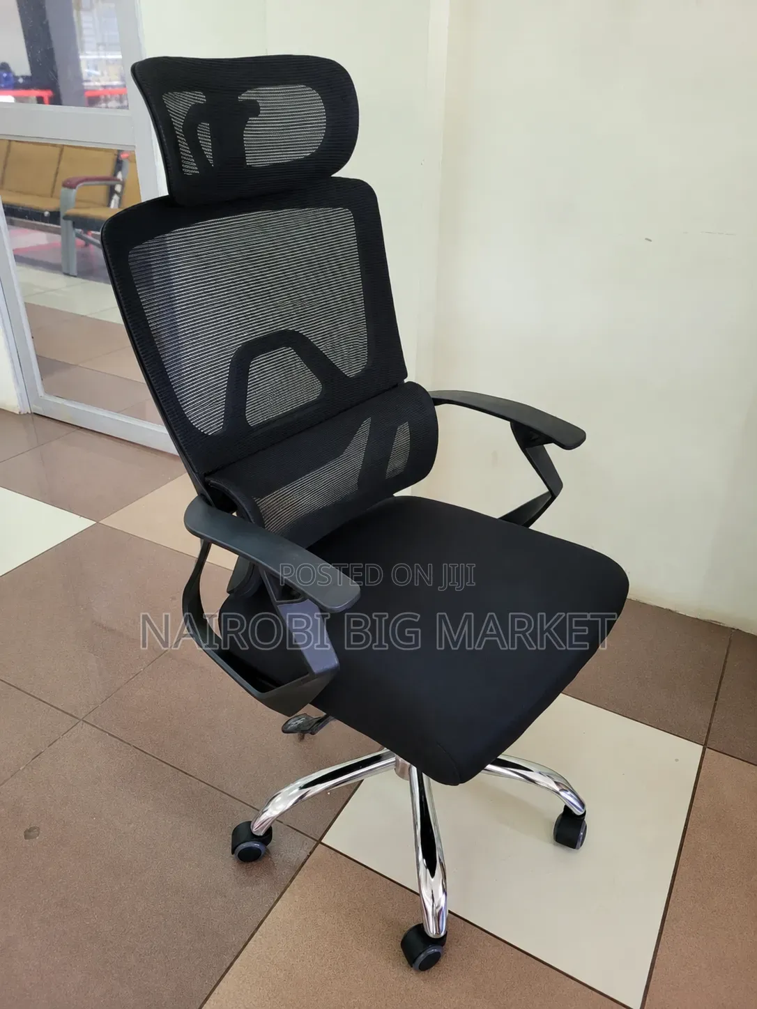 High Back Mesh Office Chair ~ Headrest, Lumbar Support Managerial