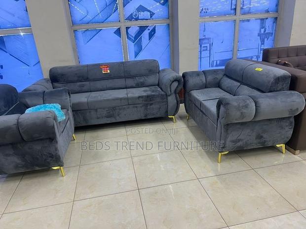7 Seater Sofa Set 3+2+2 With Golden Legs - thumbnail 2