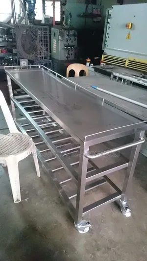 Full-Length Stainless Steel Commercial Table