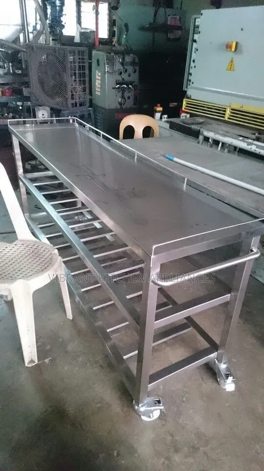 Full-Length Stainless Steel Commercial Table