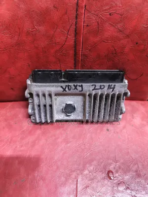 Engine Computer Voxy 2014
