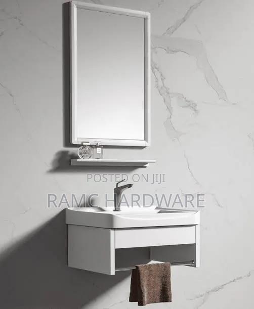 Mini Cabinet - main view
