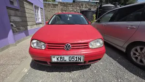 Volkswagen Golf 2004 Red