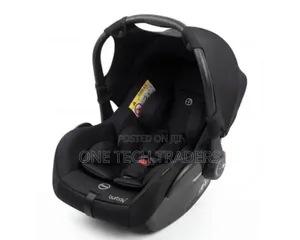 Carry Cot / Infant Car Seat