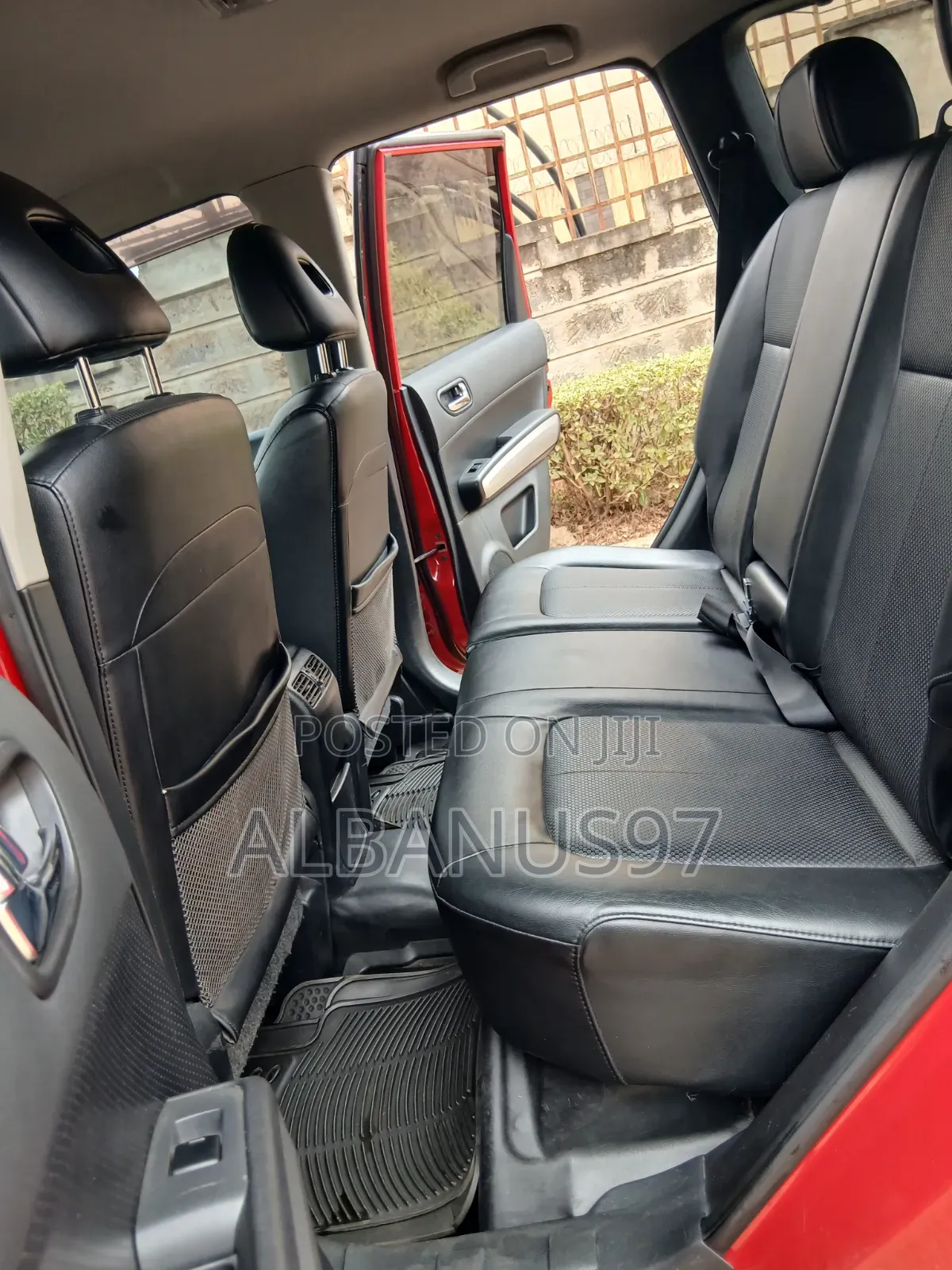 Nissan X-Trail 2012 Red