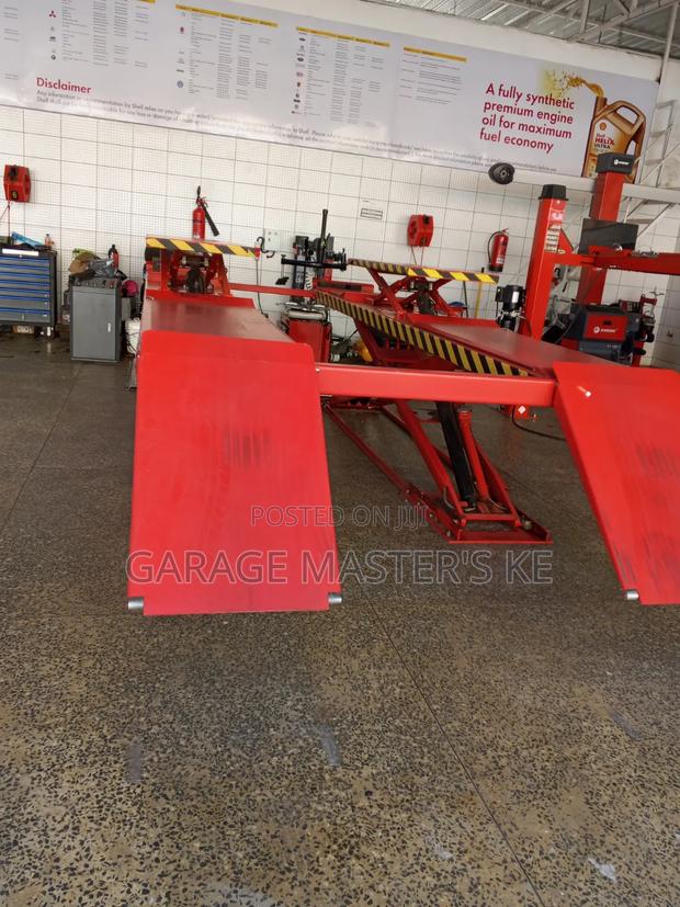 Big Scissor Lift - thumbnail 4