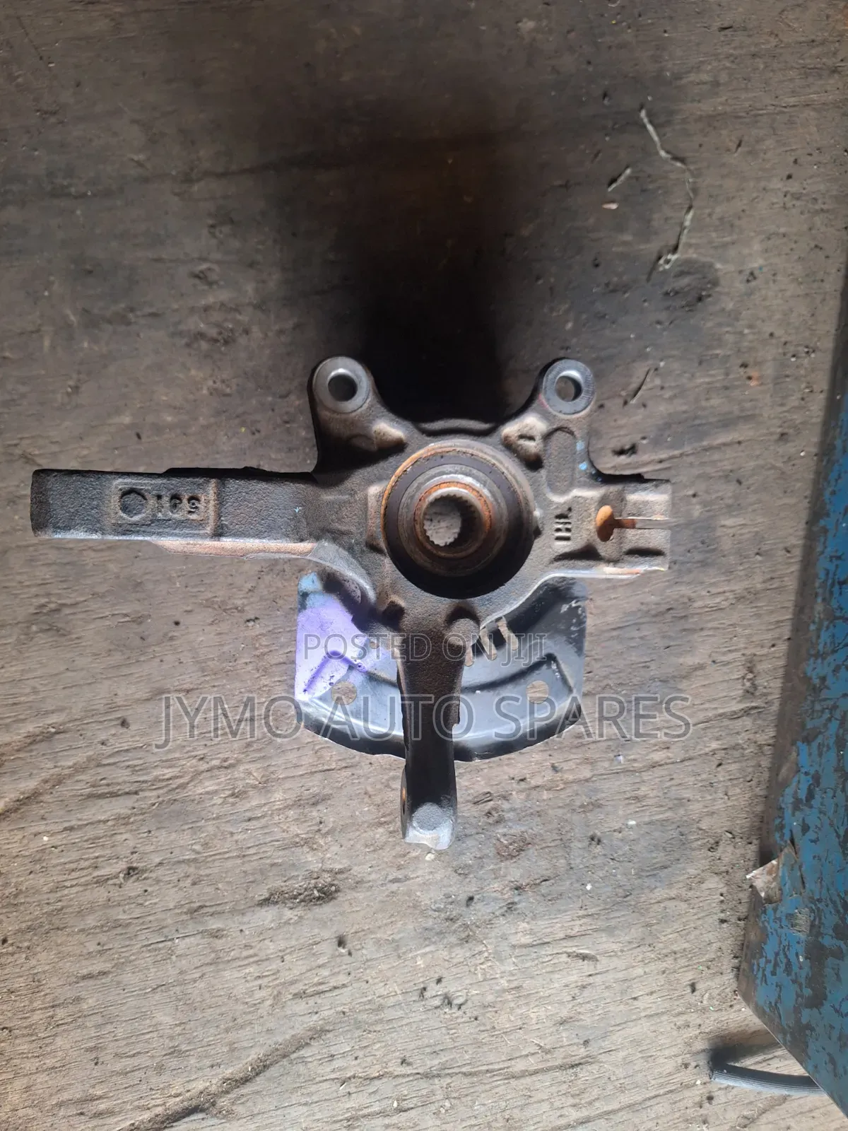 Nissan March Front Wheel Hub