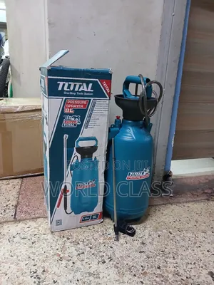 TOTAL 8L Pressure Sprayer – 2.5 Bar