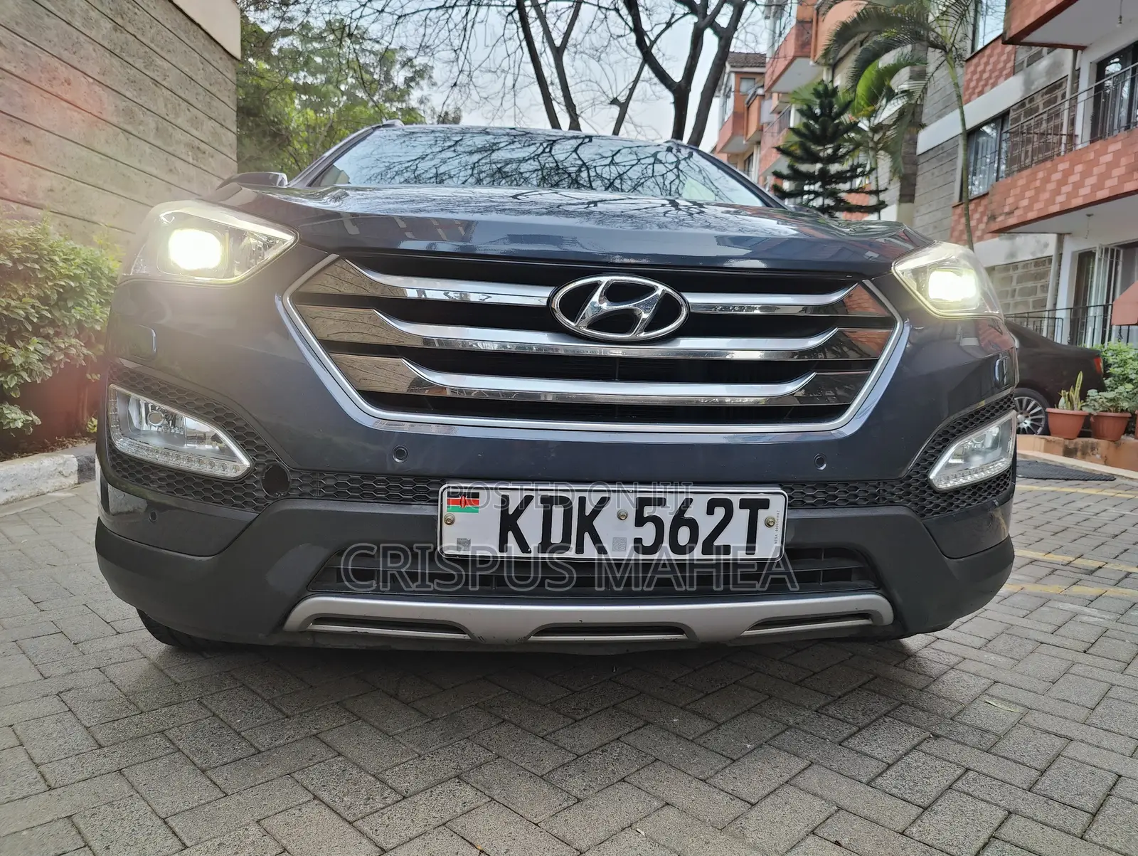 Hyundai Santa Fe SE AWD 2016 Blue