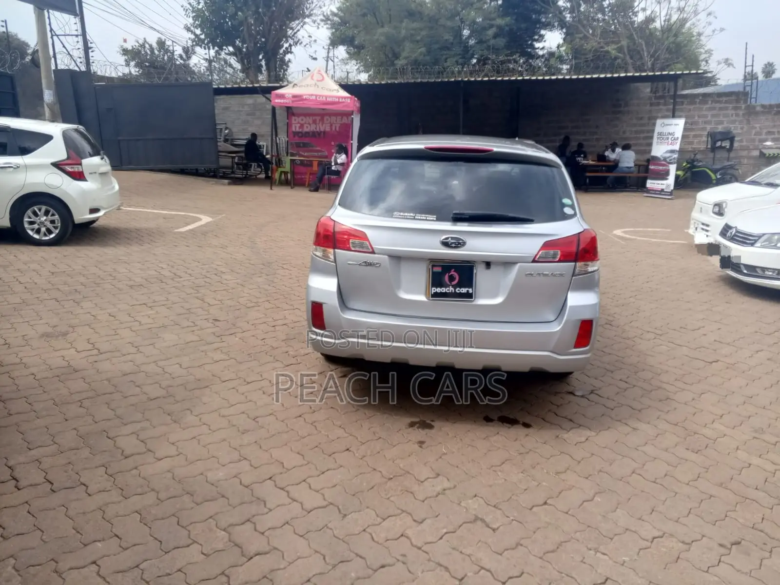 Subaru Outback 2013 Silver