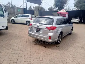 Subaru Outback 2013 Silver