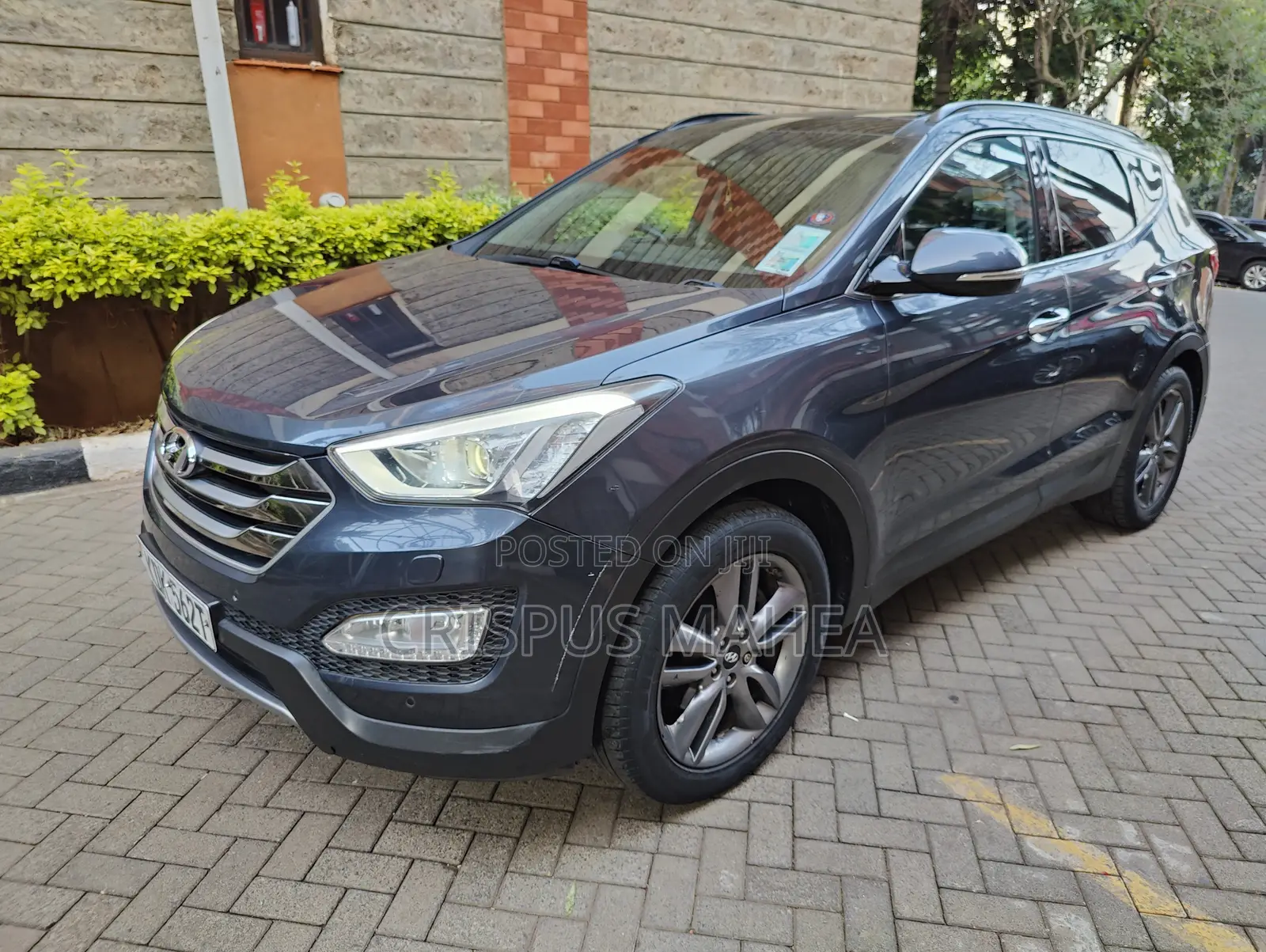 Hyundai Santa Fe SE AWD 2016 Blue