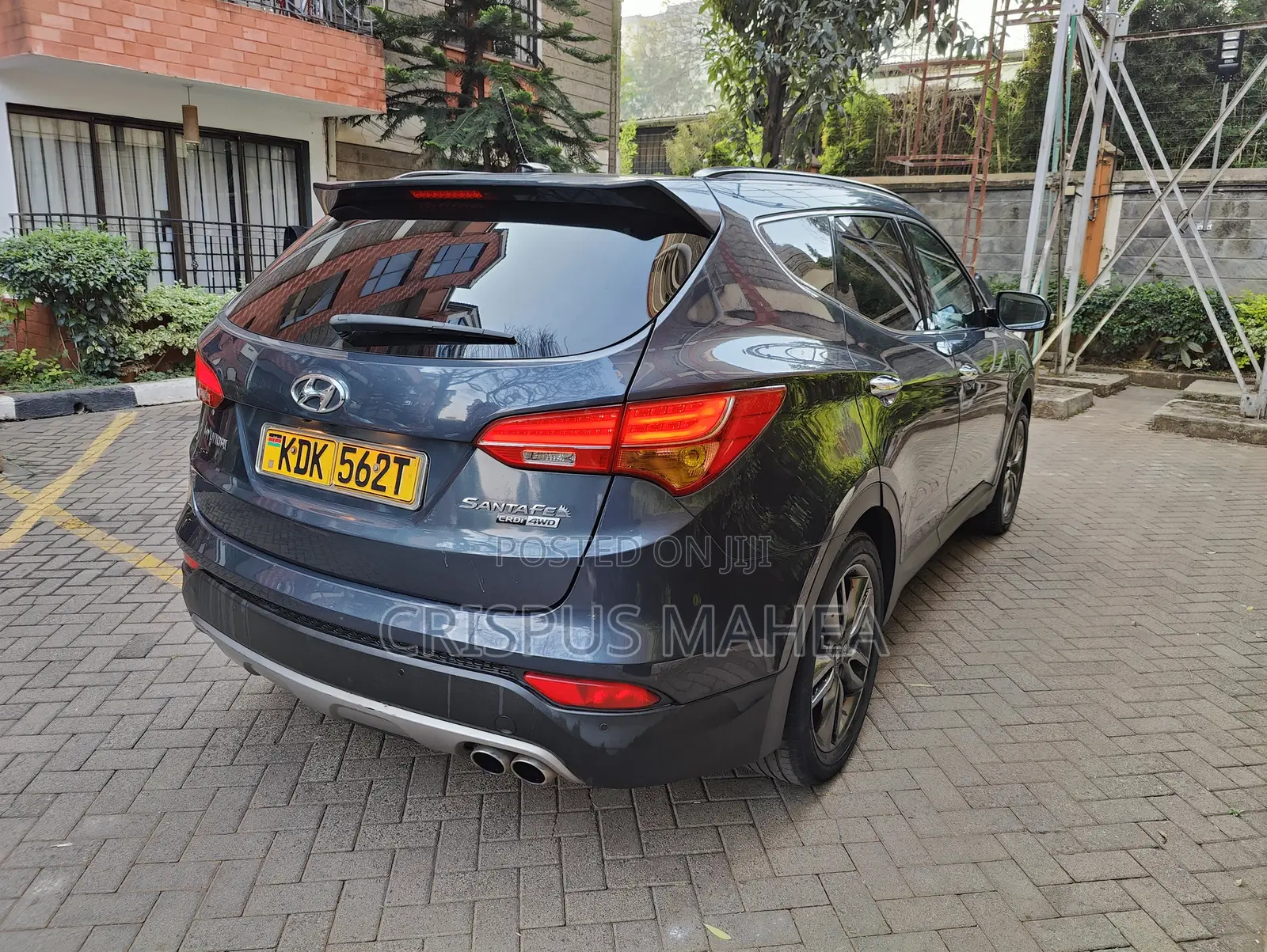 Hyundai Santa Fe SE AWD 2016 Blue