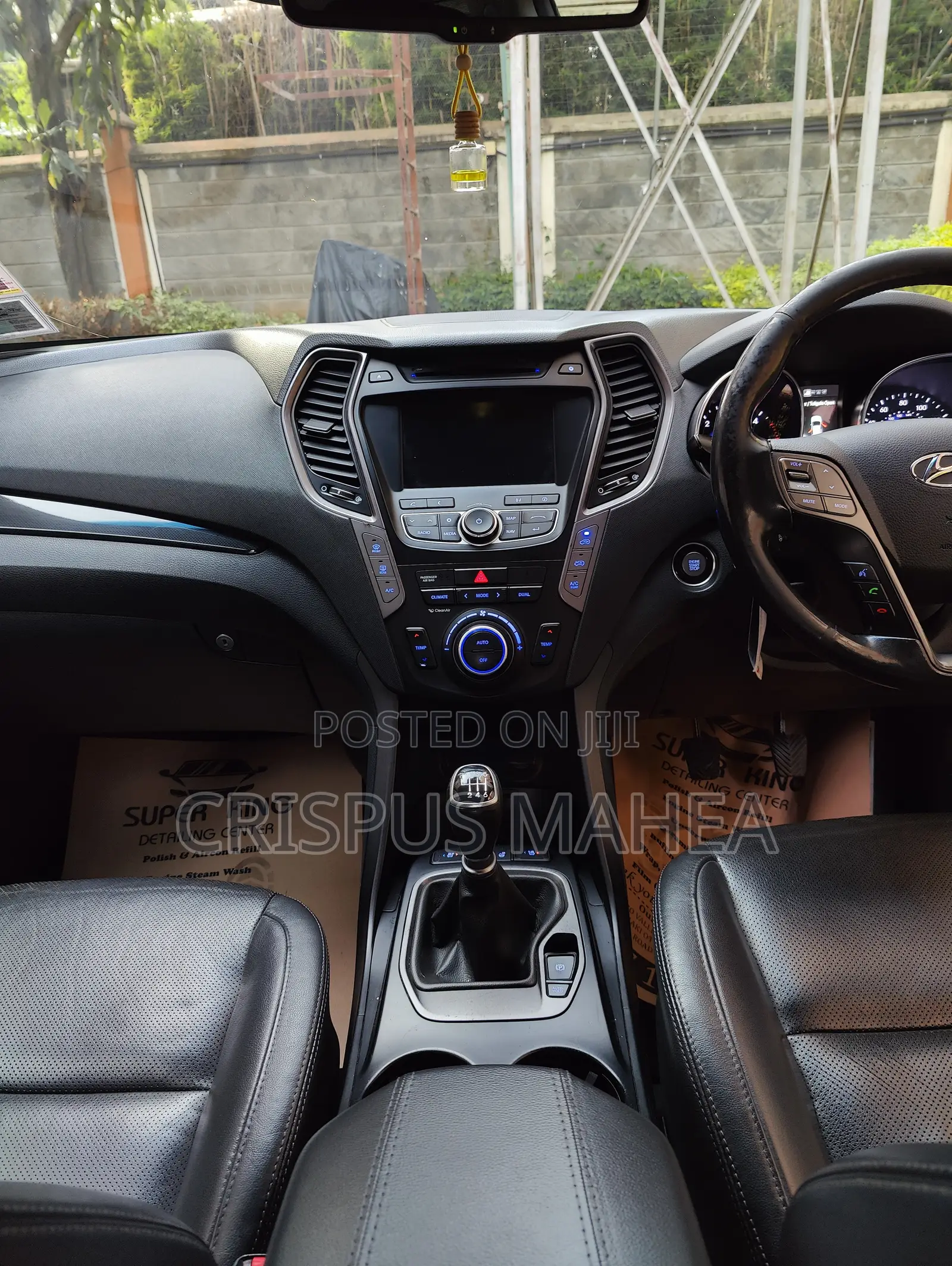 Hyundai Santa Fe SE AWD 2016 Blue