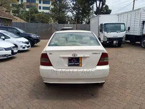 Toyota Corolla 2002 White