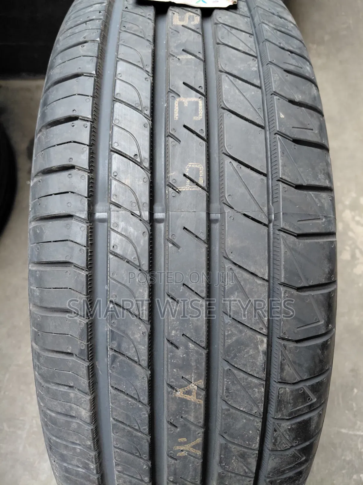 215/60r16 Dunlop