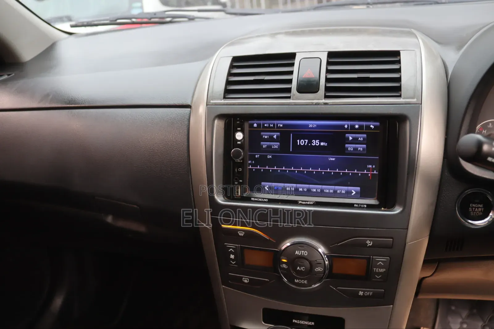 Toyota Corolla Fielder 2012 Silver