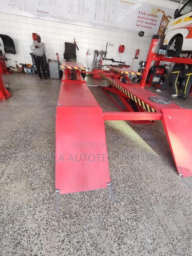 4tns Lifting Capacity Heavy Duty Big Scissor Lift Machine Sunshine