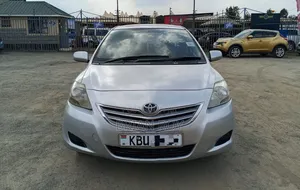Toyota Belta 2006 Silver