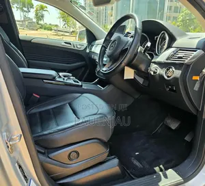 Mercedes-Benz GLC-Class 2019 Silver