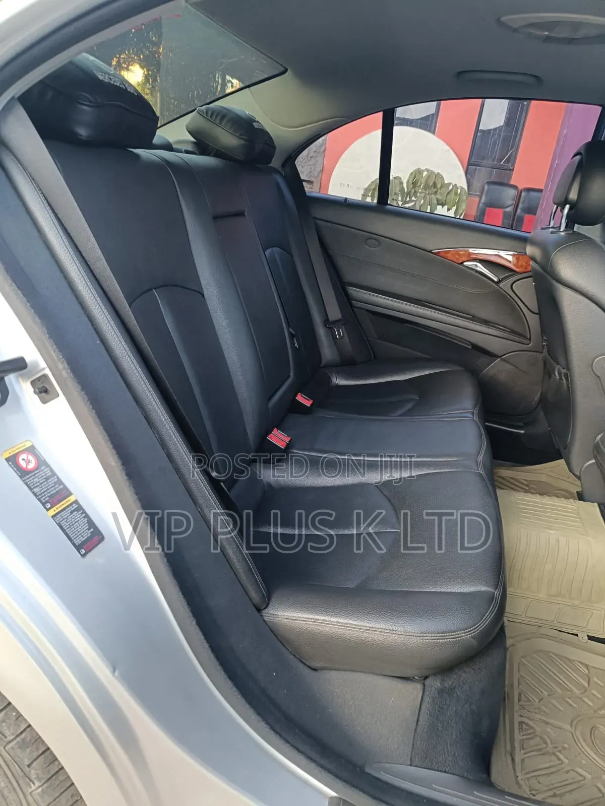Mercedes-Benz E200 2005 Silver