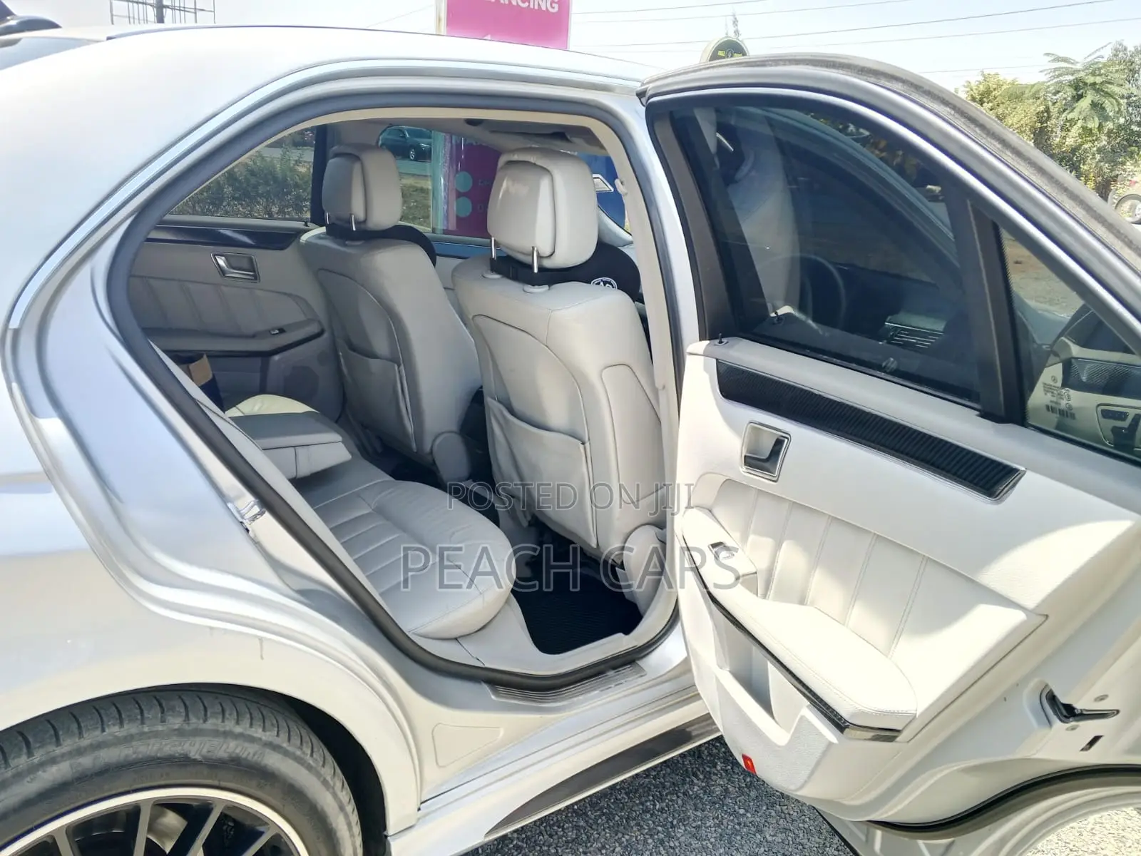 Mercedes-Benz E250 2010 Silver