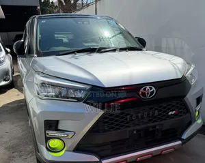 Toyota Raize 2020 Silver