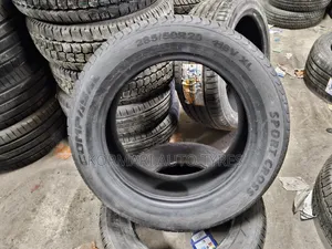 285/50r20 Compasal Tire