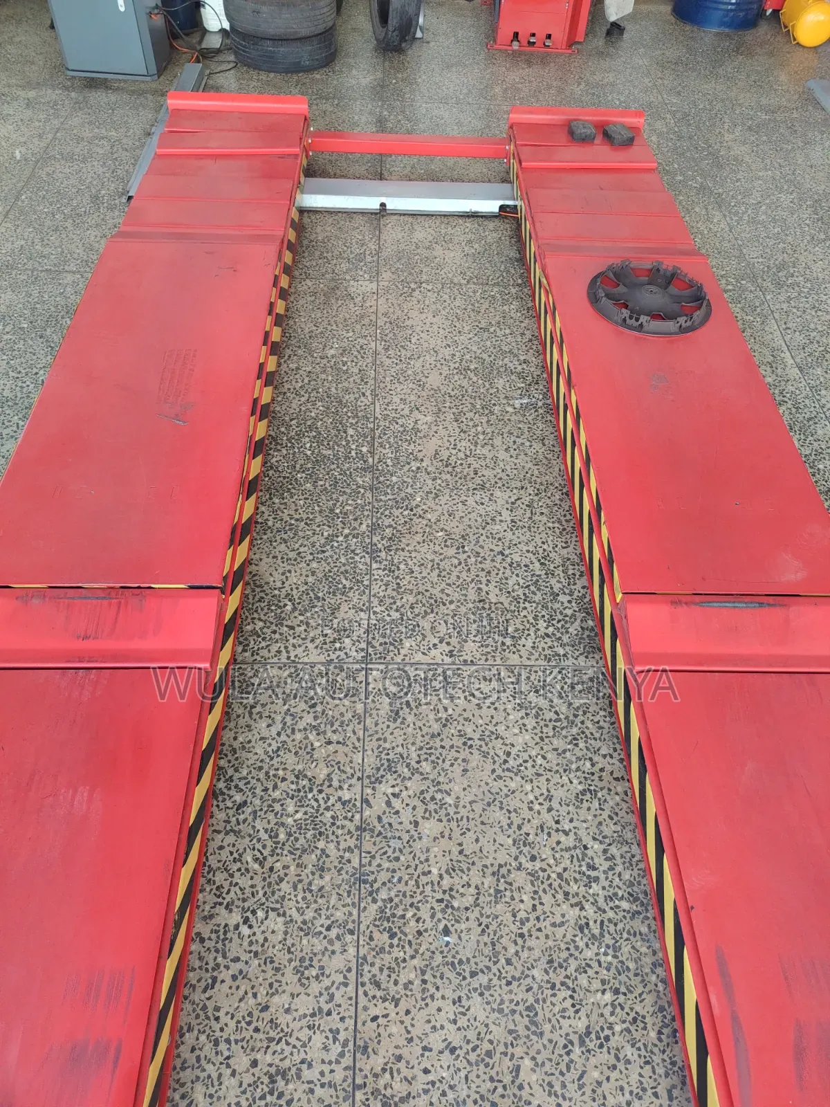 Modern Design Heavy Duty Car Lifting Machine Scissor Lift Sunshine